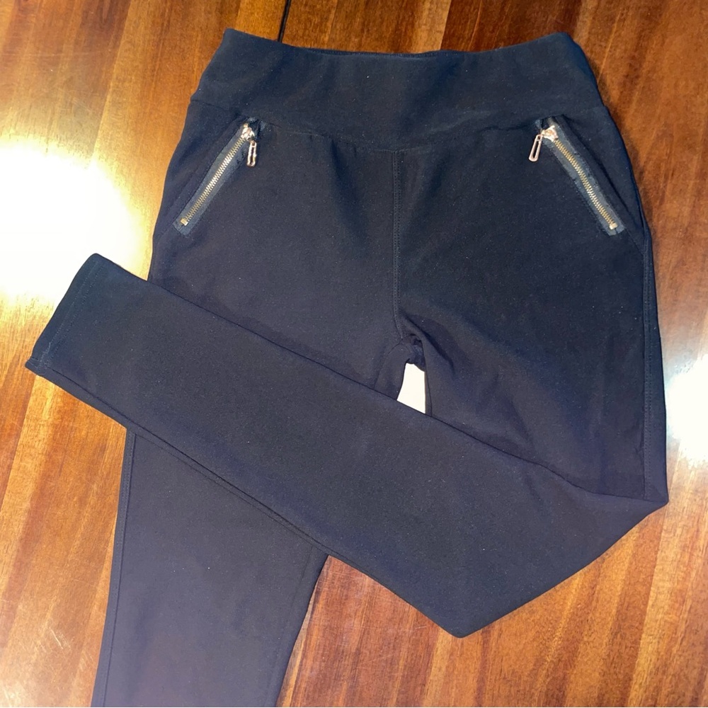Shosho Black Leggings with Stitch Detail